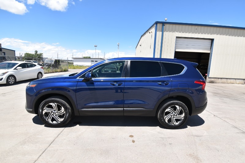 2022 Hyundai SANTA FE SE