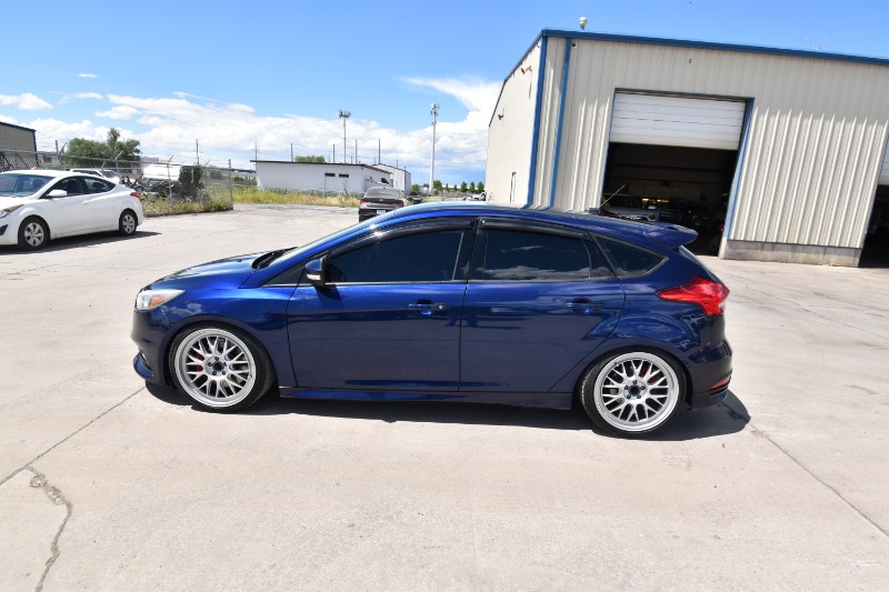 2017 Ford Focus ST