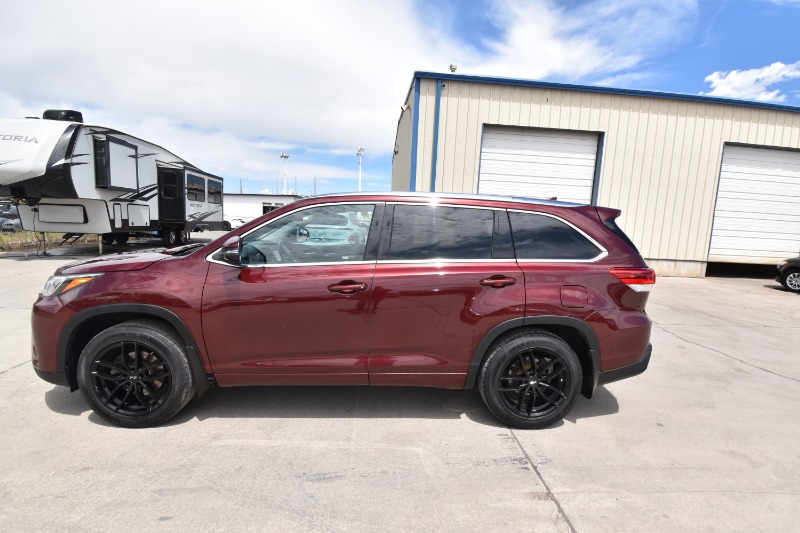 2018 Toyota Highlander Limited Platinum