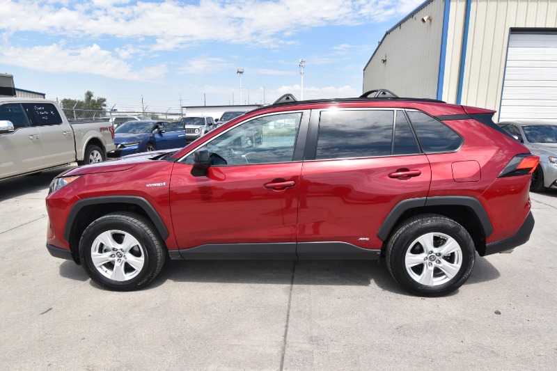 2021 Toyota RAV4 Hybrid LE