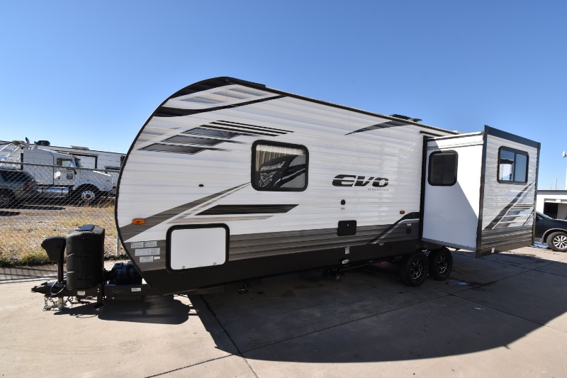 2022 FORESTRIVER EVO M-2550- 30' 